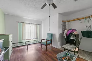 1601 McAnear St, Cleburne, TX 76033 - Photo 7