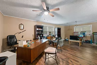 1601 McAnear Street, Cleburne, TX 76033 - Photo 11