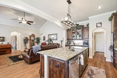 707 Chaparral Road, Sanger, TX 76266 - Photo 17