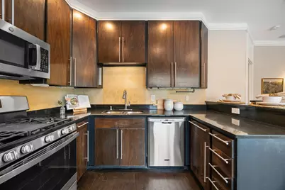 5801 Ross Avenue #B, Dallas, TX 75206 - Photo 11