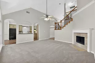 217 Gatehouse Dr, Red Oak, TX 75154 - Photo 9