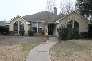 4108 Mesa Dr, Plano, TX 75074 - Photo 1