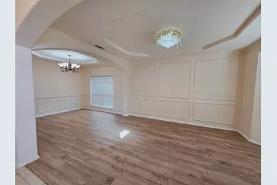 5207 W Cove Way, Grand Prairie, TX 75052 - Photo 3