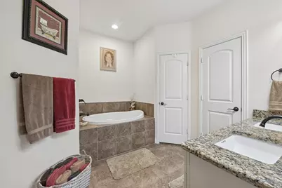 279 Marina Drive, Azle, TX 76020 - Photo 17