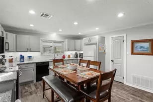 806 S Ave O, Clifton, TX 76634 - Photo 13