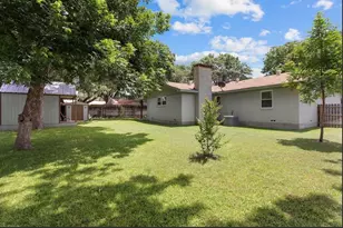 806 S Ave O, Clifton, TX 76634 - Photo 31