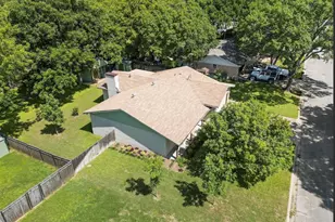 806 S Ave O, Clifton, TX 76634 - Photo 33