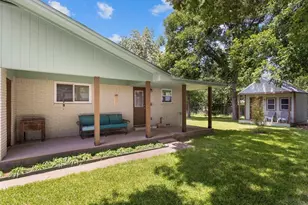 806 S Ave O, Clifton, TX 76634 - Photo 25
