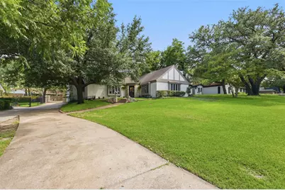 240 Timberlake Drive, Azle, TX 76020 - Photo 33