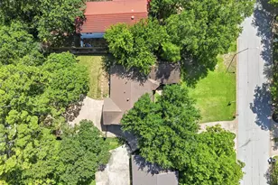240 Timberlake Dr, Azle, TX 76020 - Photo 39