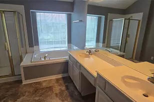 5725 Champion Ct, Arlington, TX 76017 - Photo 19