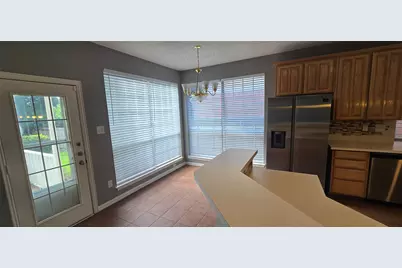 5725 Champion Court, Arlington, TX 76017 - Photo 5