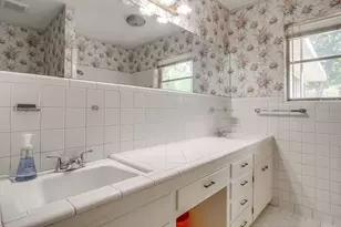 616 Post Oak Dr, Hurst, TX 76053 - Photo 21