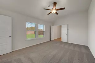 160 Hudson Ln, Justin, TX 76247 - Photo 15