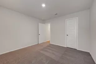 160 Hudson Ln, Justin, TX 76247 - Photo 23