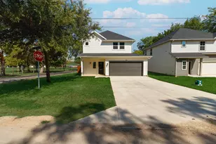 789 W A Denton Dr, Van Alstyne, TX 75495 - Photo 1