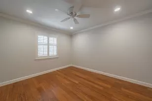 913 Roaring Springs Rd, Fort Worth, TX 76114 - Photo 15