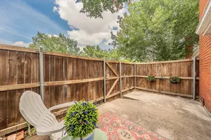 913 Roaring Springs Rd, Fort Worth, TX 76114 - Photo 21