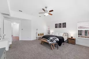 3913 Tidal Dr, Carrollton, TX 75007 - Photo 9
