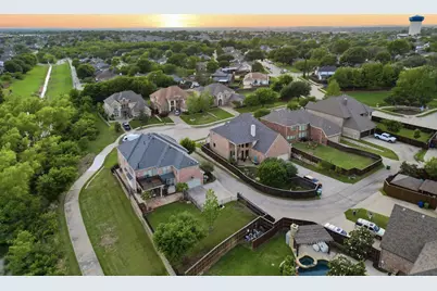 3913 Tidal Drive, Carrollton, TX 75007 - Photo 29
