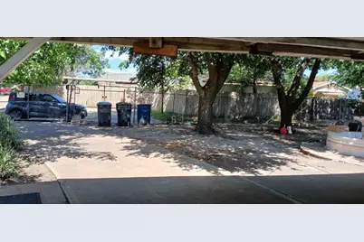 1670 Bending Oaks Trail, Dallas, TX 75217 - Photo 11