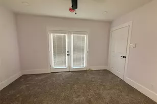 2502 W Lovers Ln, Dallas, TX 75235 - Photo 7