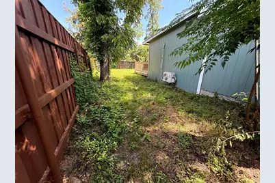 2502 W Lovers Lane, Dallas, TX 75235 - Photo 29