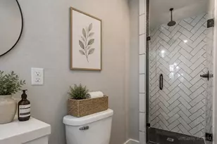216 N Ricketts St, Sherman, TX 75092 - Photo 13