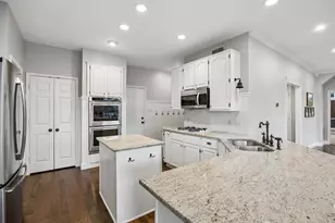 2216 Lockesley Dr, Flower Mound, TX 75028 - Photo 11