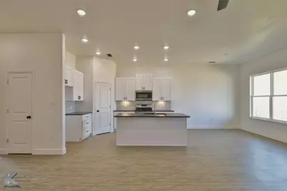 388 Kristie Path, Abilene, TX 79602 - Photo 9