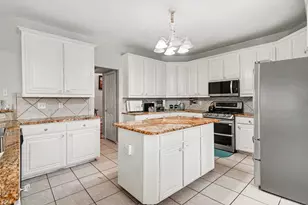 8660 Lariat Cir, Fort Worth, TX 76244 - Photo 13