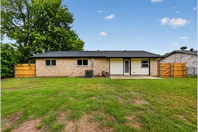 1547 Oakbrook Street, Lancaster, TX 75134 - Photo 25