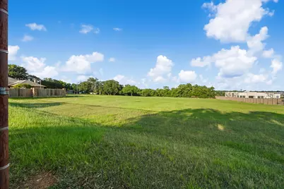 8920 Martin Drive, North Richland Hills, TX 76182 - Photo 29