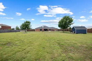 1108 Chestnut Dr, Venus, TX 76084 - Photo 3