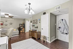 246 McCarley Pl, McKinney, TX 75071 - Photo 7