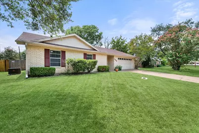3008 Lafayette Street, Corsicana, TX 75110 - Photo 27