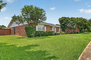 2910 Flagstone Dr, Garland, TX 75044 - Photo 35