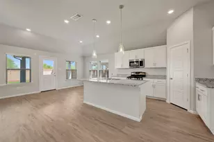 110 Rockwood Ln, Justin, TX 76247 - Photo 9