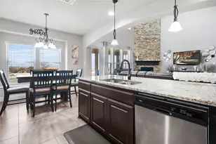 3508 Laurenwood Dr, Crowley, TX 76036 - Photo 5