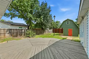 588 Pine St, Lewisville, TX 75057 - Photo 35