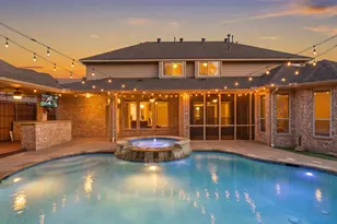 2533 Green Oak Dr, Carrollton, TX 75010 - Photo 1