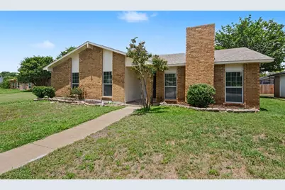 1205 Crestwood Court, Allen, TX 75002 - Photo 1