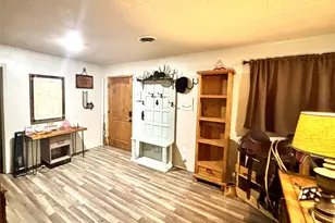 135 Summitt Ave, Graham, TX 76450 - Photo 7