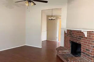 404 Whitney St, Cedar Hill, TX 75104 - Photo 3