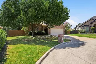 613 Dorchester Ln, Mansfield, TX 76063 - Photo 7