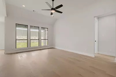 11729 Wildwood Street, Justin, TX 76247 - Photo 3