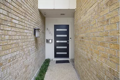 3703 Hulen Park Drive, Fort Worth, TX 76109 - Photo 3