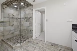 3703 Hulen Park Dr, Fort Worth, TX 76109 - Photo 27