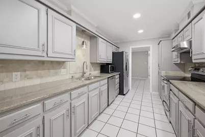 3703 Hulen Park Drive, Fort Worth, TX 76109 - Photo 17