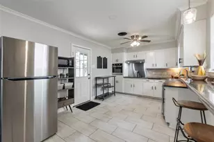 3704 Stadium Dr, Fort Worth, TX 76109 - Photo 7